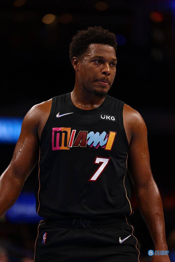 皇冠体育官网-凯尔主场惨败，欲脱困需尽快奋起(中国男篮李凯尔简介)